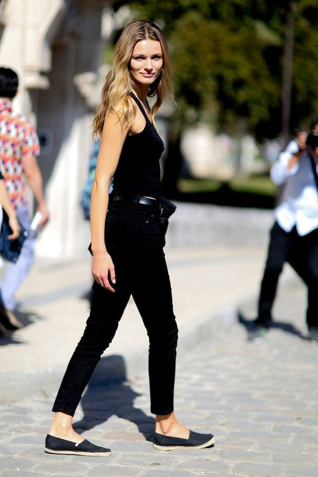 Le Fashion Model Off Duty Style Get Edita Vilkeviciute S All Black Summer Look