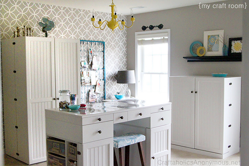 With ample room for a sewing machine, scrap booking, drawing or a variety of artistic activities, the craft table complements your creative tastes. Craftaholics Anonymous Craft Organization Week Craft Desk