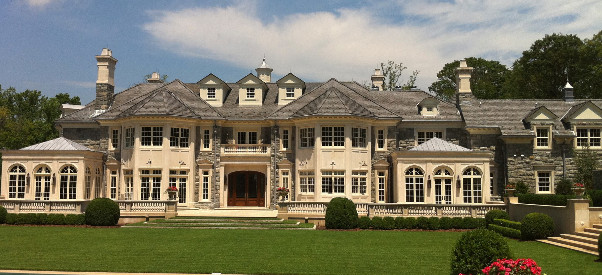 Five star commercial roofing is dedicated to bringing you the right solution with unmatched quality. Five Star Roofing Llc Highest Quality Roofing Services