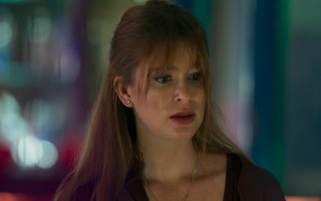 Marina Ruy Barbosa chora em cena de O Sétimo Guardião: novela afugentou o público da Globo - Reprodução/TV Globo