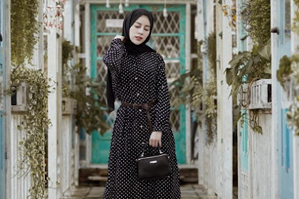 30+ Ide Kerudung Yang Cocok Untuk Baju Polkadot Hitam Putih