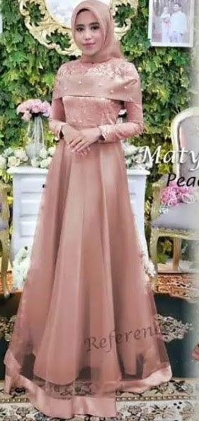 Dalam pemilihan warna cat rumah, kamu juga harus pandai bermain kombinasi warna. 18 Referensi Modis Gamis Warna Peach Gamis