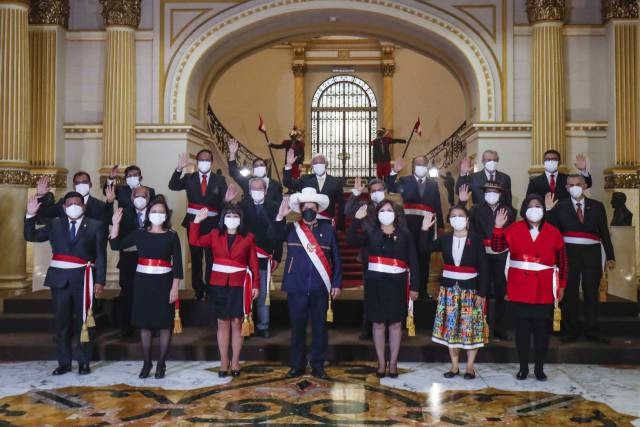 Ministro do Peru se demite após fazer festa durante a pandemia
