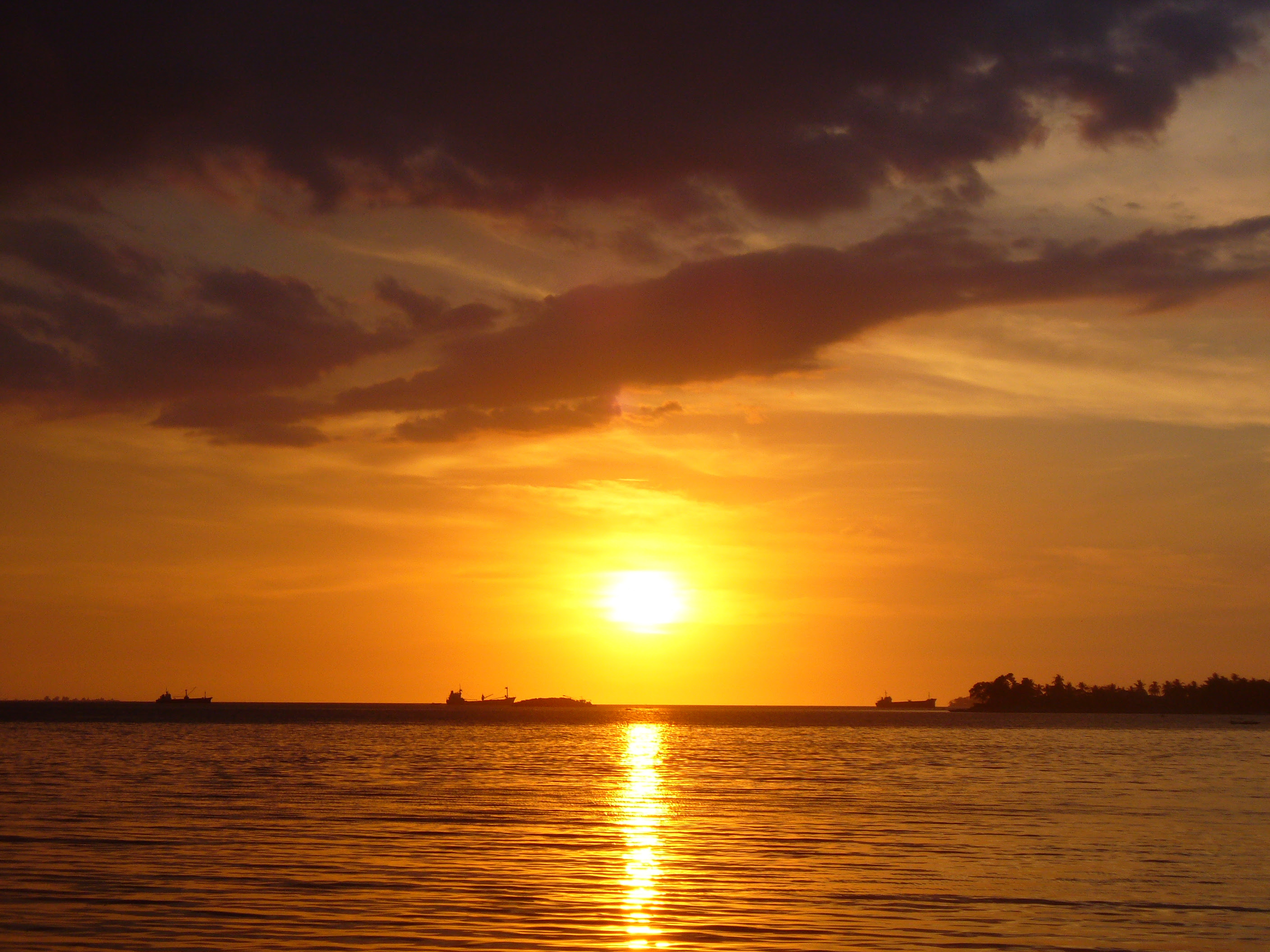 Cari Gambar Pemandangan Pantai Waktu Senja Pemandanganoce