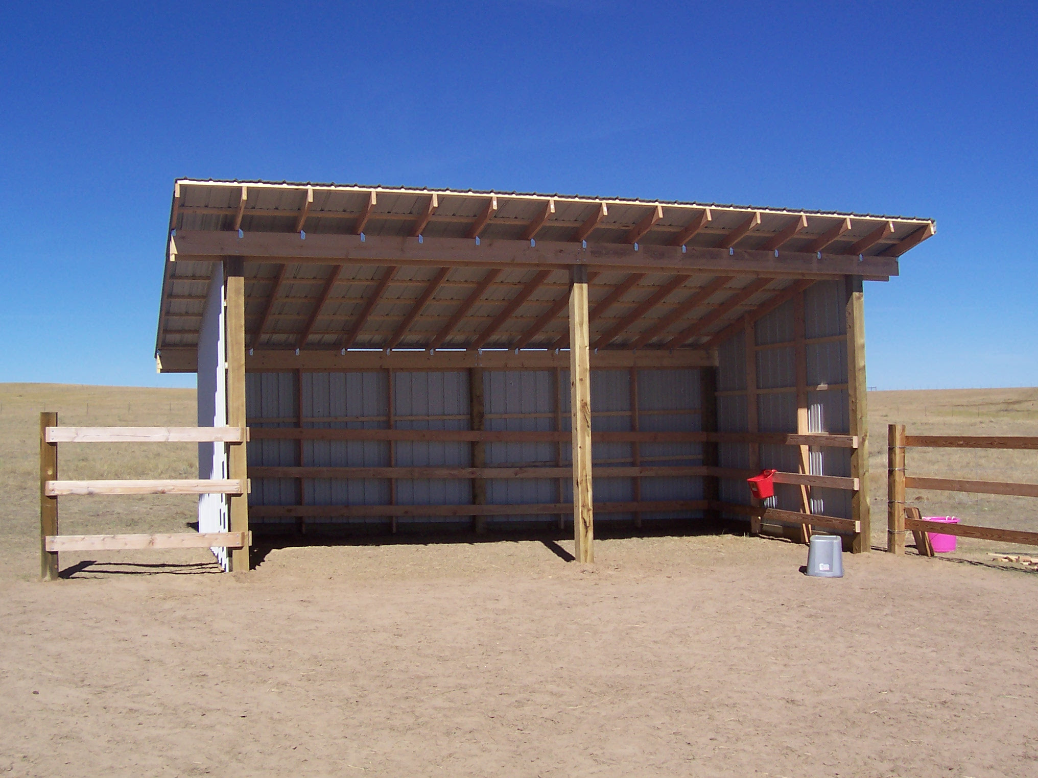 karen bl: access plans for horse loafing sheds