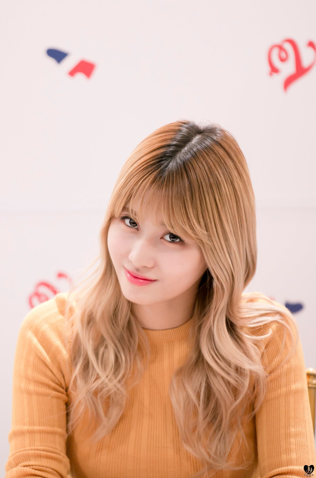 モモ 壁紙 Twice Twice モモ 可愛い 壁紙 Saesipapictzbl