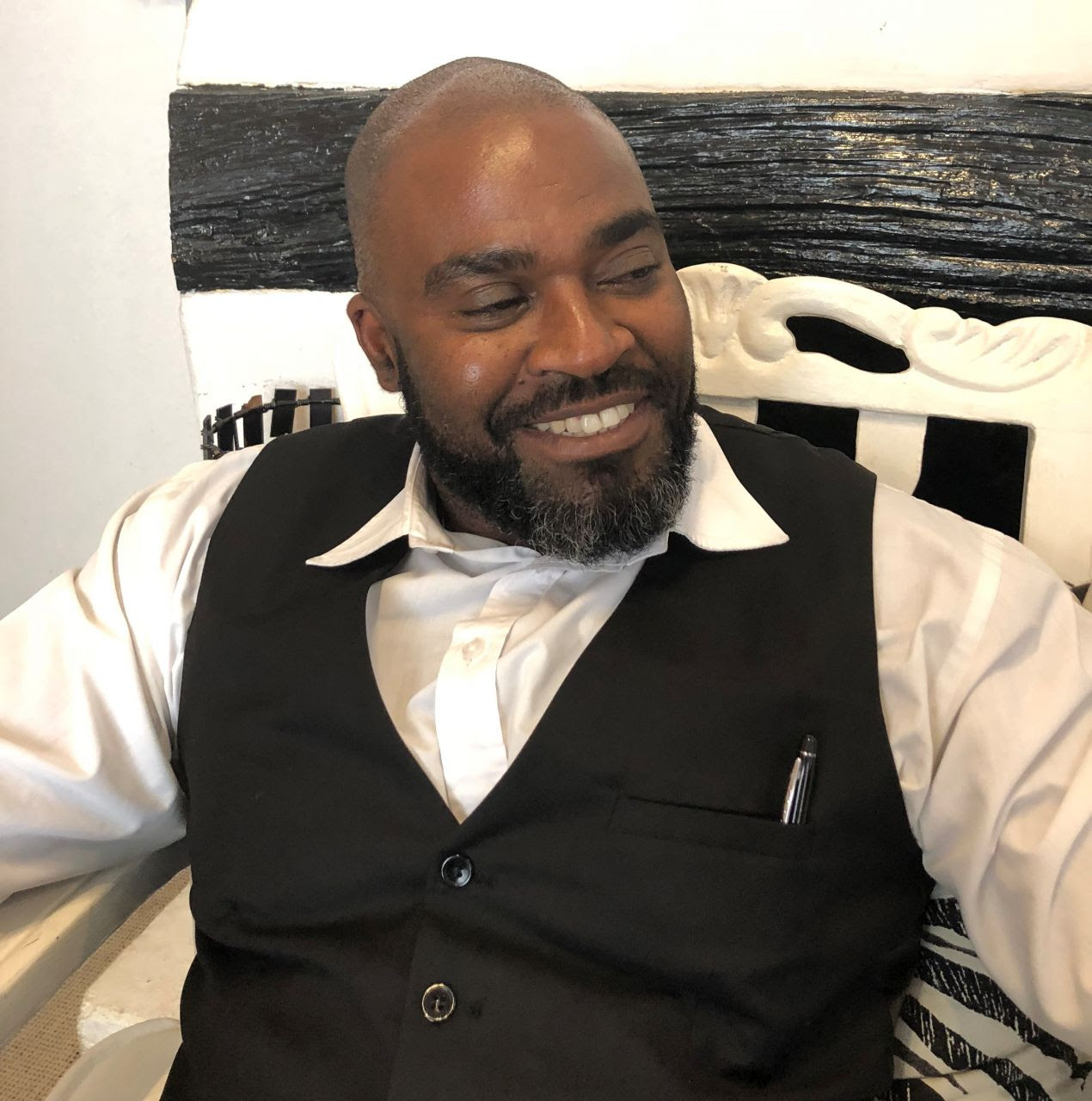 Daily discussion threadtea thread (self.deuxmoi). Ike Khumalo Gaenor Artiste Management
