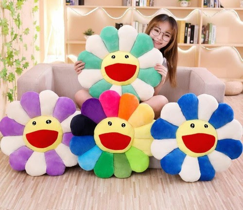 An iconic collectable piece of art designed by takashi murakami. Takashi Murakami Flower Plush Cushion Home Garden Home Decor