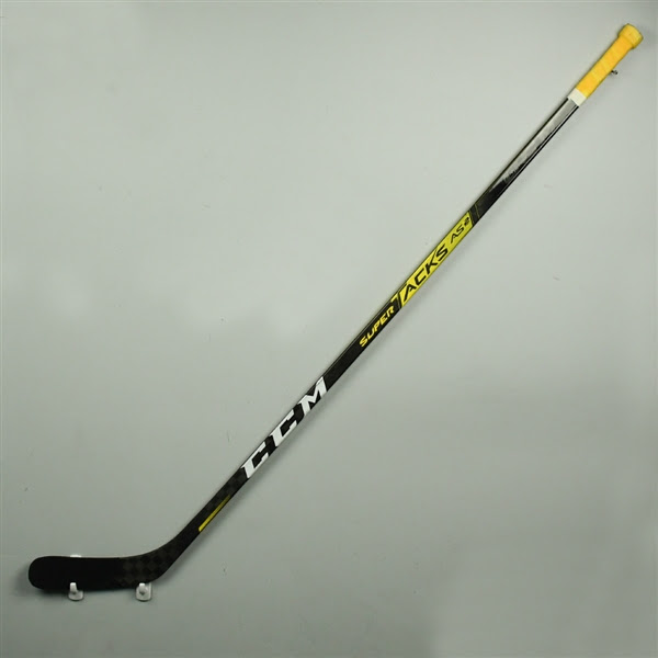 Jan 03, 1991 · statistics of ryan ellis, a hockey player from hamilton, ont born jan 3 1991 who was active from 2007 to 2021. Lot Detail Ryan Ellis 2020 Nhl Winter Classic Game Used Stick Photo Matched