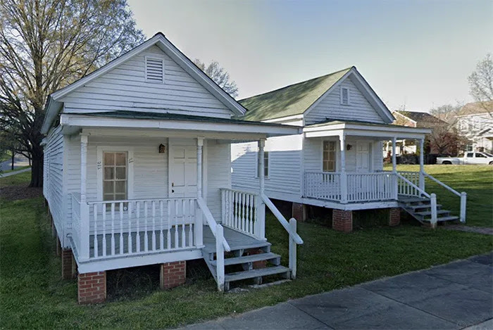 Skatiet 11 sociālās lapas, ieskaitot facebook un twitter, stundas, tālrunis, tīmekļa vietnes un sīkāku informāciju par šo biznesu. Quest For Affordable Housing For 2 Shotgun Homes In First Ward A New Life Awaits Q City Metro