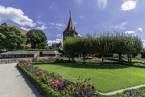 Im burggarten der nürnberger kaiserburg (© nürnberg tours). Ipernity Kaiserburg Nurnberg Burggarten By Bonsai59