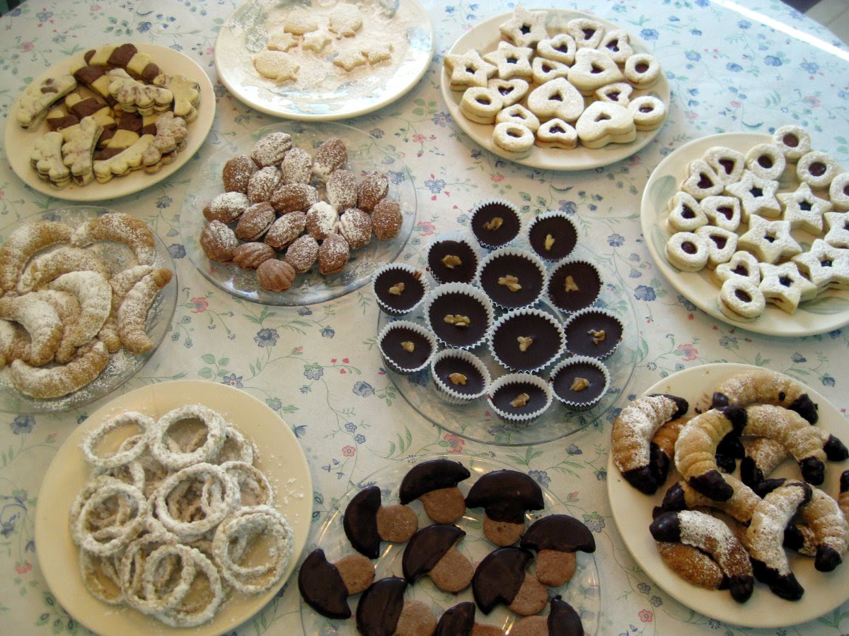 The holiday season at dh's grandparents' house in chicago was always filled with interesting sweets shared by friends and neighbors from various european heritages. Christmas Cookies Part 4 Walnuts Oriesky Recipe Slovak Cooking