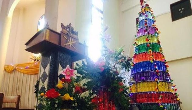 Pohon Natal Dari Botol Sprite / Gereja Katedral Kristus Raja Purwokerto Buat Pohon Natal ...