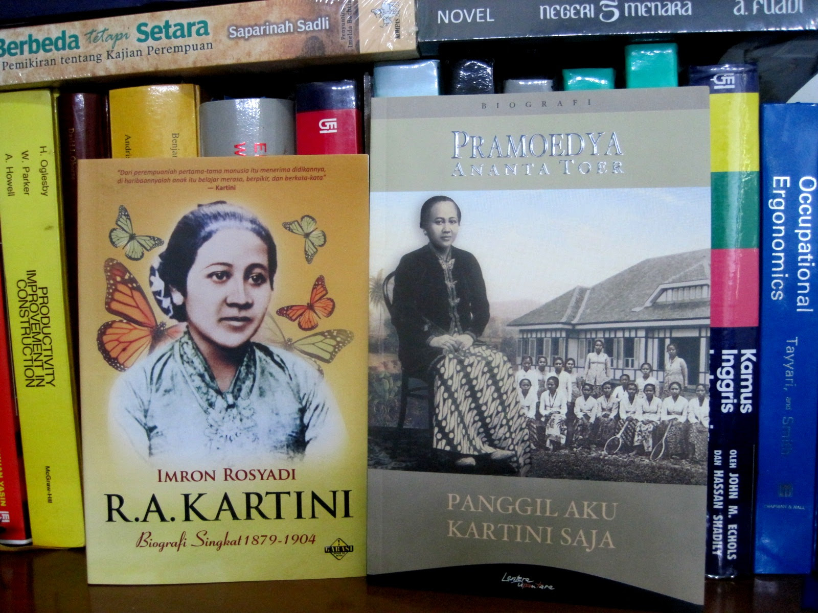 Contoh Biografi Ayah Singkat - Contoh Box