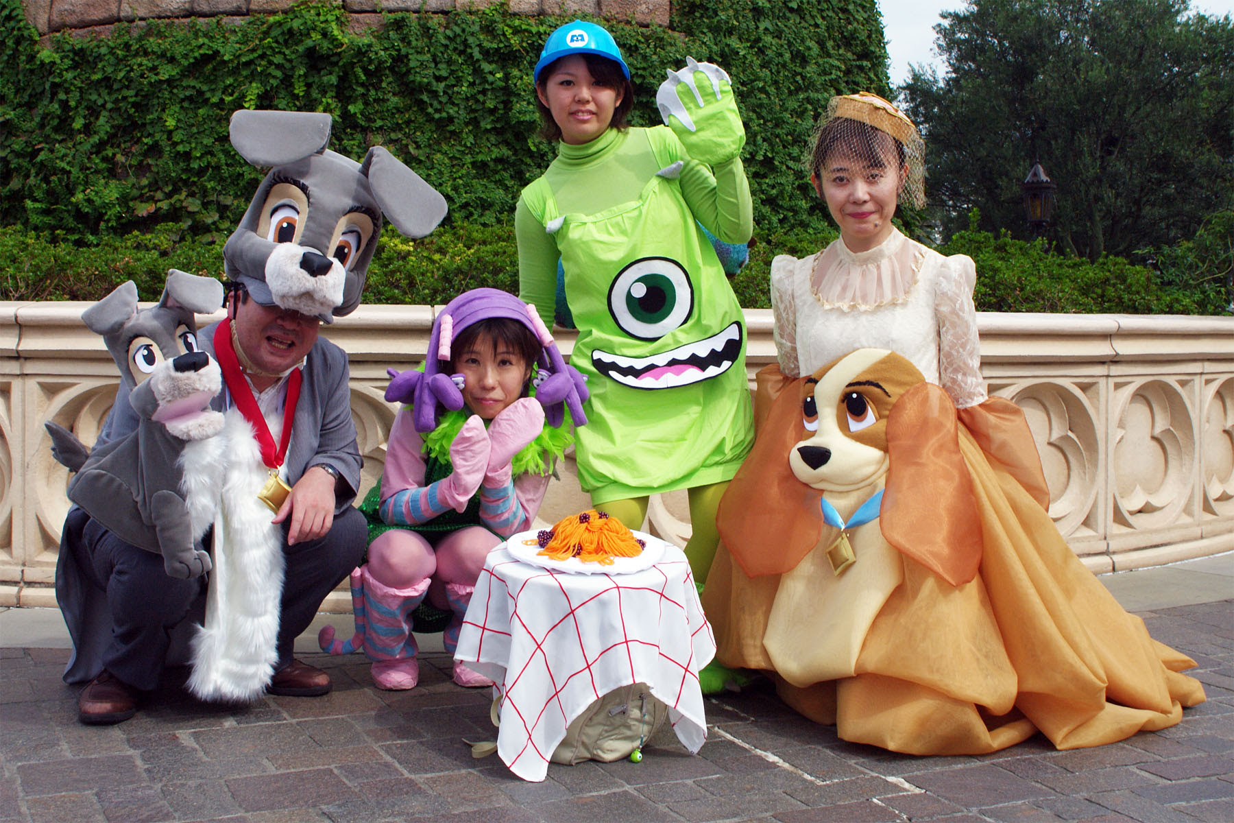 ほとんどのダウンロードディズニー画像 ぜいたくディズニー ハロウィン コスプレ カップル