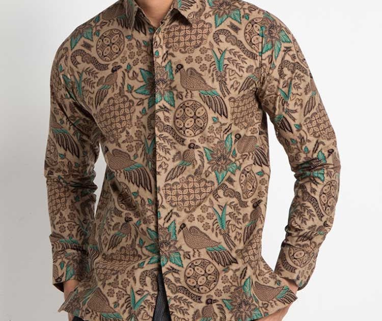 Warna Baju Batik Cowok Yang Cocok Untuk Kulit Hitam ...