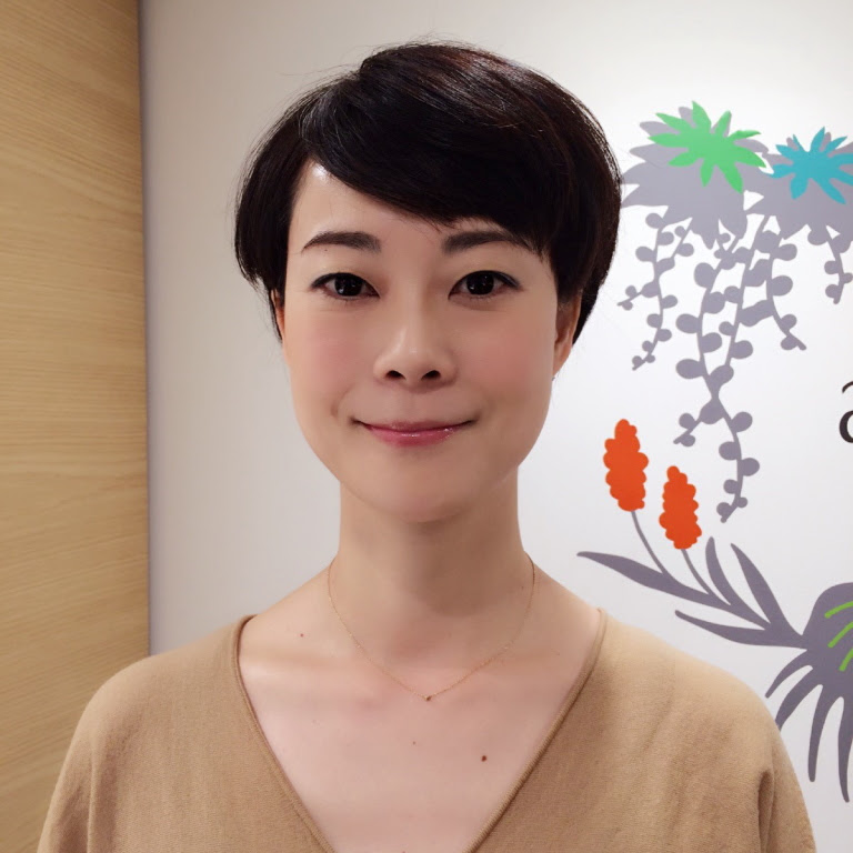 現代の髪型 新鮮なアトリエ はるか メイク レッスン 評判