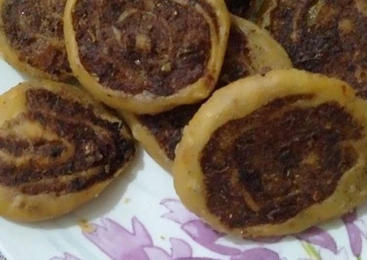 Easiest Way to Make Delicious Potato  and mince pinwheels 