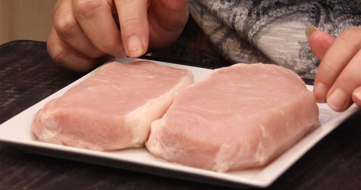 Thin Inner Cut Porkchops Receipe - Best Way To Cook Thin Pork Chops / The Best Ways to Bake ... / Dredge each pork chop into the flour mixture to coat evenly.