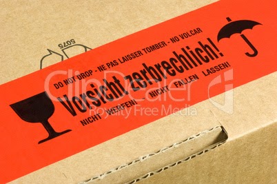Aufkleber Zerbrechlich Download Kostenlos - Paketaufkleber ...