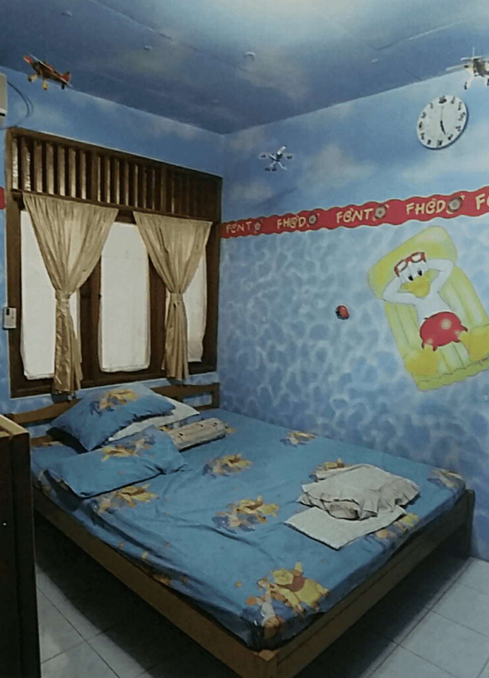  Cat  Plafon  Kamar  Anak kamartidurterbaru com