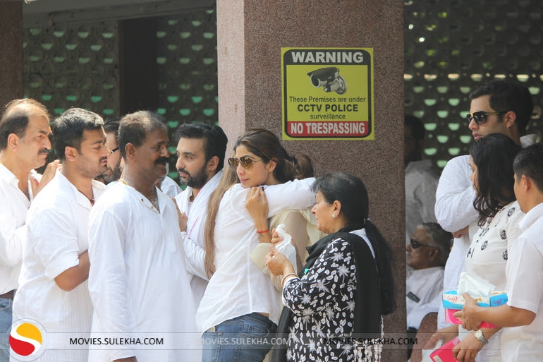 Page 18 Of Bollywood Celebs At Funeral Of Shilpa Shetty S Father Surendra Shetty Bollywood Celebs At Funeral Of Shilpa Shetty S Father Surendra Shetty Photos Find surendra latest news, videos & pictures on surendra and see latest updates, news, information from ndtv.com.