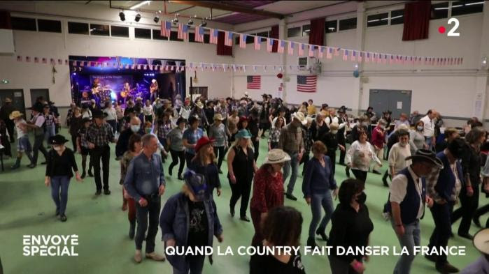VIDEO. Quand la country fait danser la France
