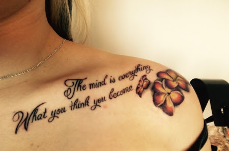 Tattoo vorlage mit schmetterling und hibiskus blumen. Schlusselbein Tattoos Und Schlusselbeinbilder