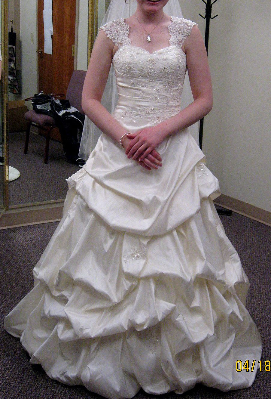  Wedding  Dress  Consignment  pict pict pict