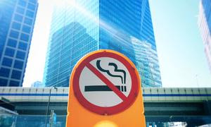 El número de fumadores disminuye en todo el mundo.