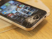 How to fix your cracked iPhone or Samsung phone without leaving the house