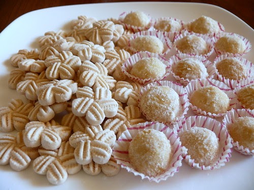 A Daily Obsession: Kuih Makmur