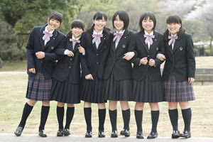 ファッショントレンド 無料印刷可能日本 女子 大学 付属 中学 偏差 値
