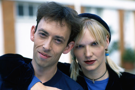 Her birthday, what she did before fame, her family life, fun trivia facts, popularity rankings, and more. Steve Lamacq And Jo Whiley S The Evening Session Radio Show Revived For Bbc S Britpop Week