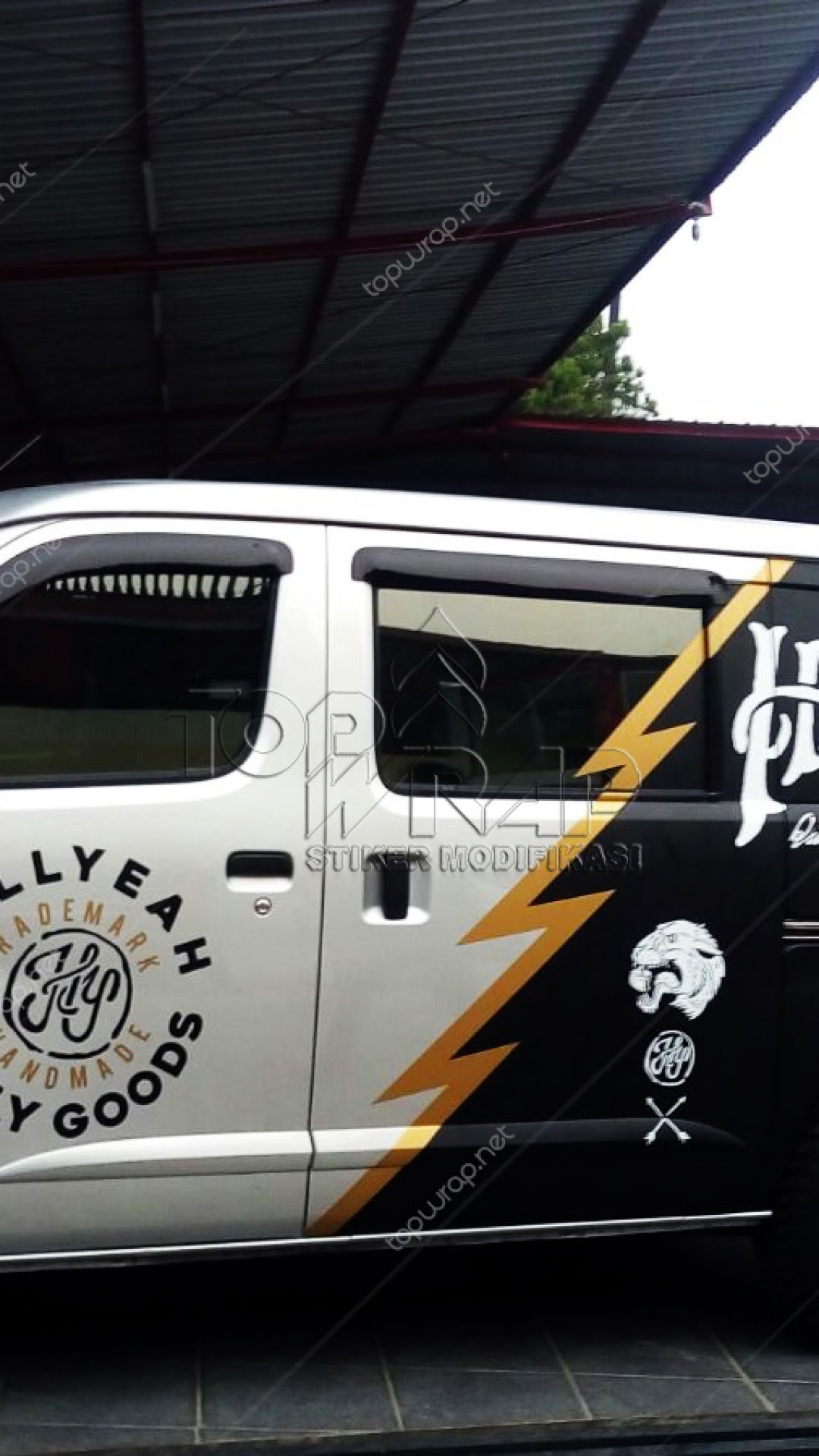 Gambar Modifikasi Stiker Mobil Gran Max Pick Up Terlengkap 