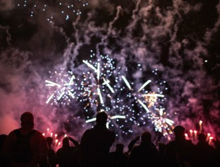 PARTY TIME PEAKS WITH UNFORGETTABLE FIREWORKS