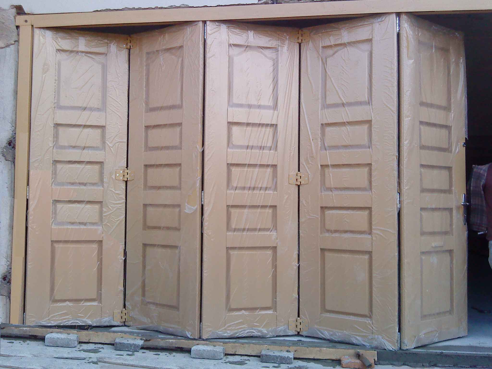 Kumpulan Desain Pintu  Garasi Rumah Minimalis Kumpulan 