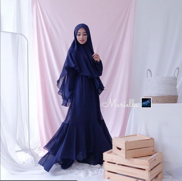 23+ Hijab Navy Cocok Dengan Baju Warna Apa, Penting!