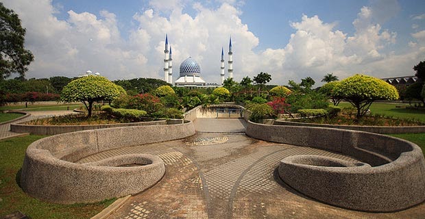 Apakah Nama Masjid Negeri Shah Alam