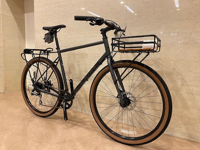 スポーツ自転車 リアキャリア付き