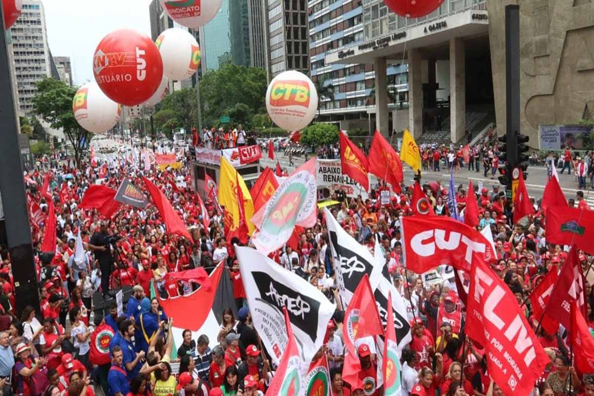 25_03_manifestacao_foto_diario_da_causa_operaria.jpg