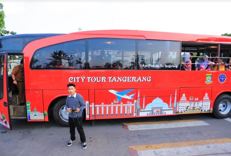 45SNG Mobil  Tayo Di Tangerang