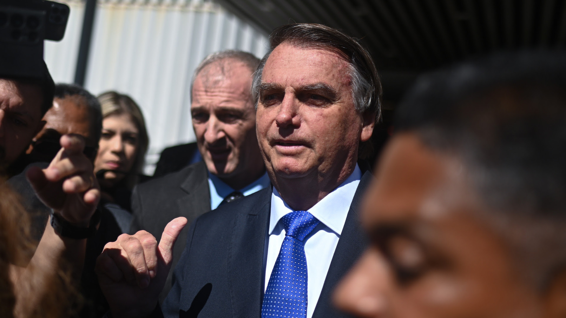 Bolsonaro enfrenta hoje primeiro julgamento que pode torná-lo ineligível