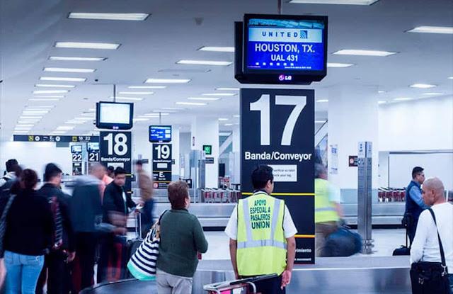 Passengers report immigration, baggage, taxi delays at Mexico City airport