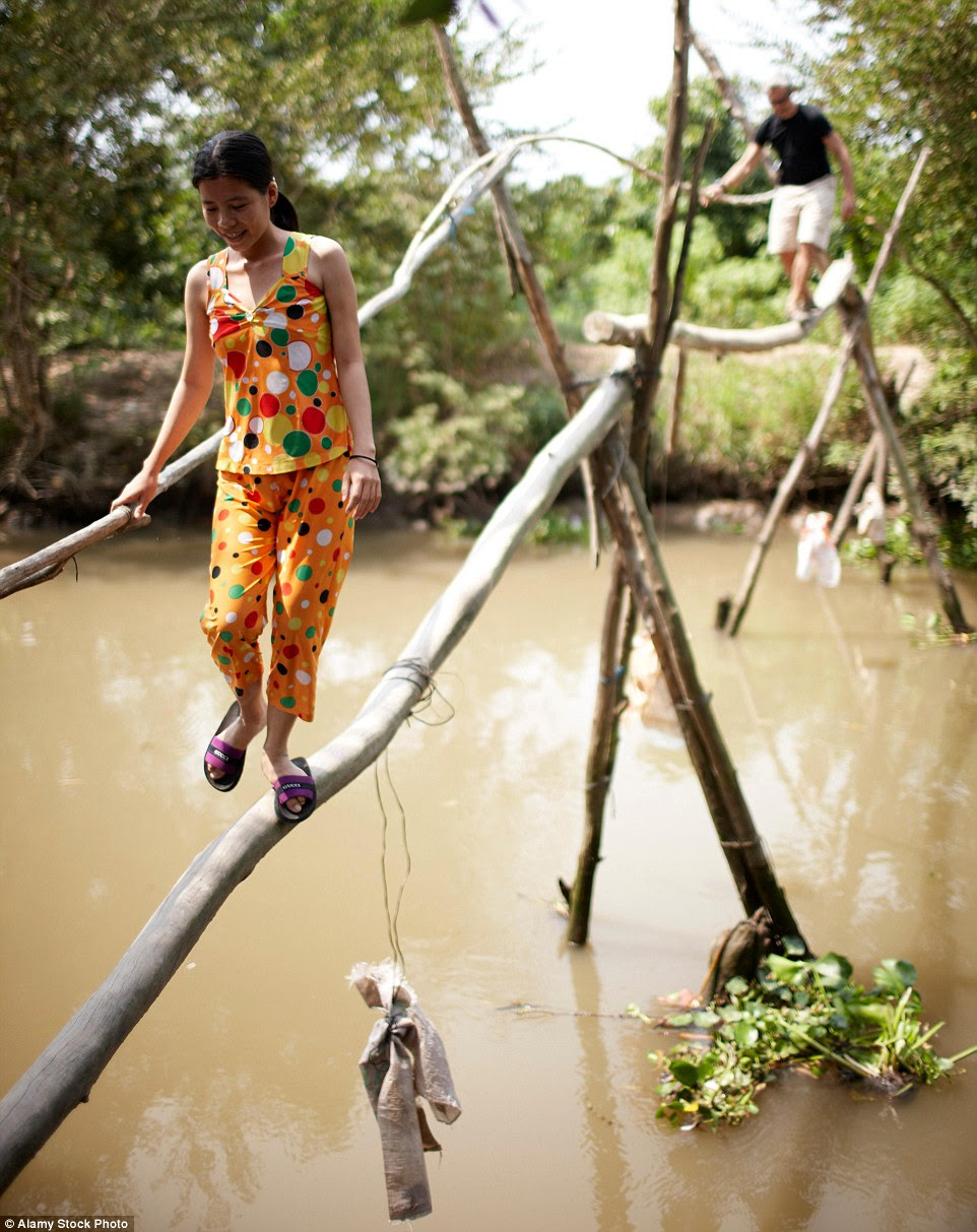 If you are heavy footed, you may wish to find an alternative way across the rivers in Vietnam. Monkey bridges include one giant log for your feet, and another smaller one for your hands