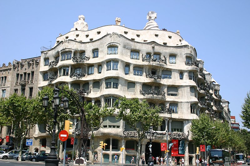 Arquivo: Casa mila ag1.jpg