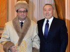 Cette photo de Hollande au Kazakhstan fait bien rire le web