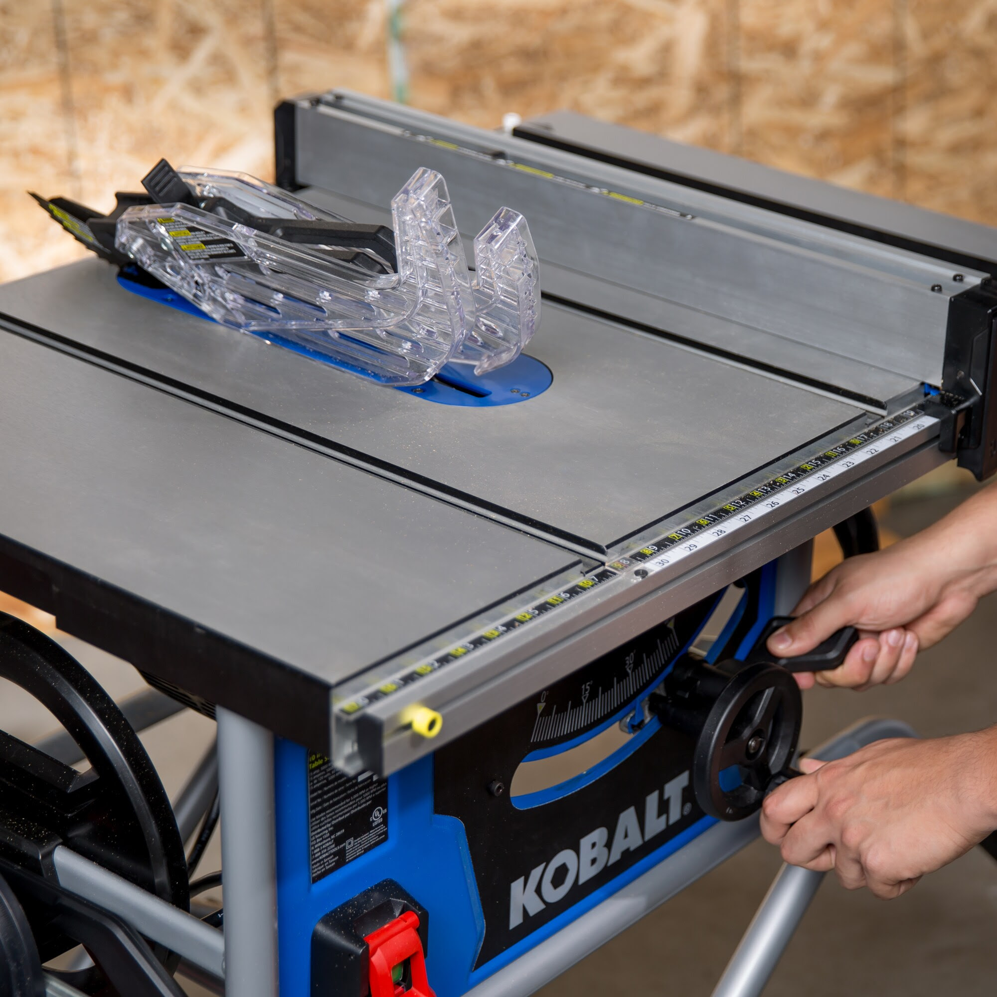 This kobalt table saw is an outstanding saw. Kobalt 10 In Carbide Tipped Blade 15 Amp Portable Table Saw In The Table Saws Department At Lowes Com