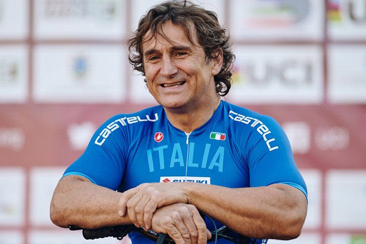 This is the profile site of the manager caio zanardi. Alex Zanardi Hurt In Serious Road Accident Updated Dailysportscar Com