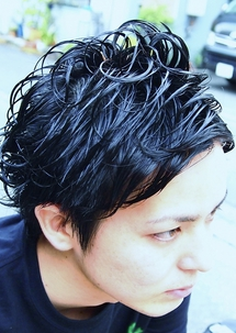 綺麗なツヤ感 ワックス メンズ 人気のファッションスタイル